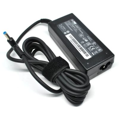 HP 19.5 V 3.33A  Blue Pin adapter